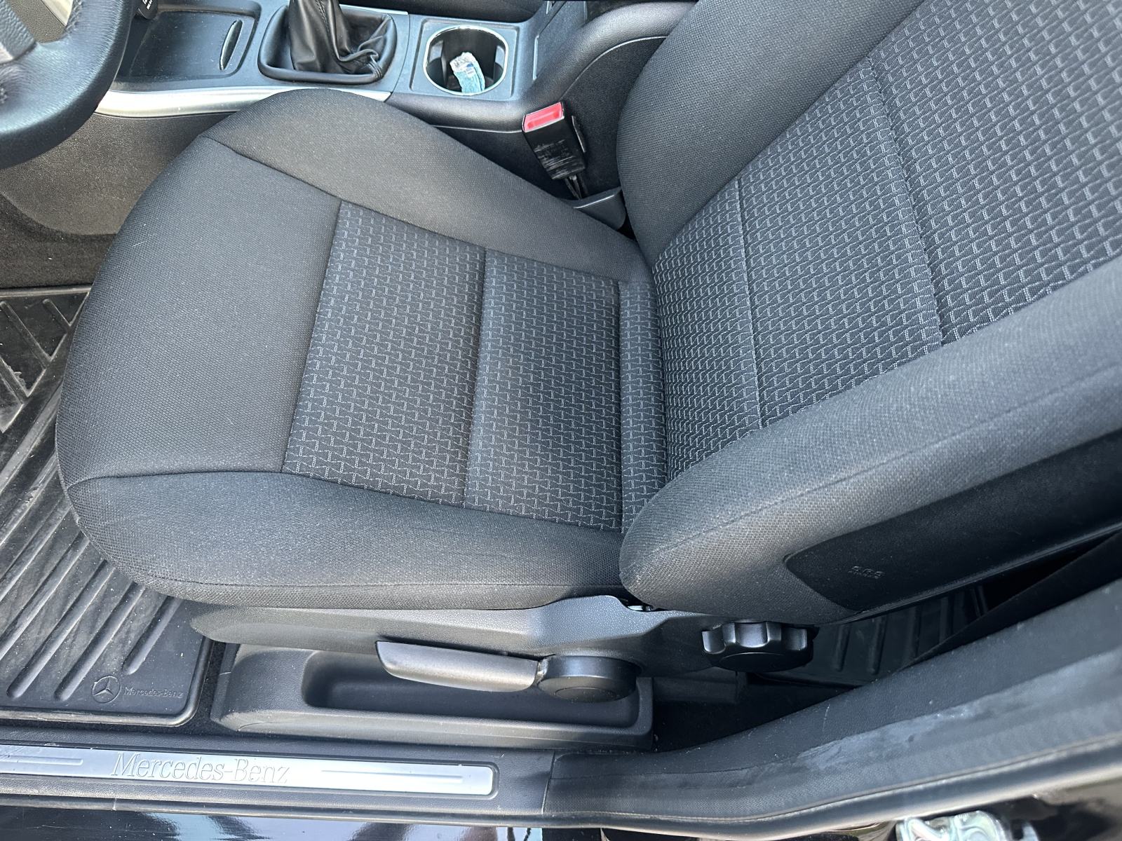 Mercedes-Benz B-klasa 180 CDI, fotografija 7