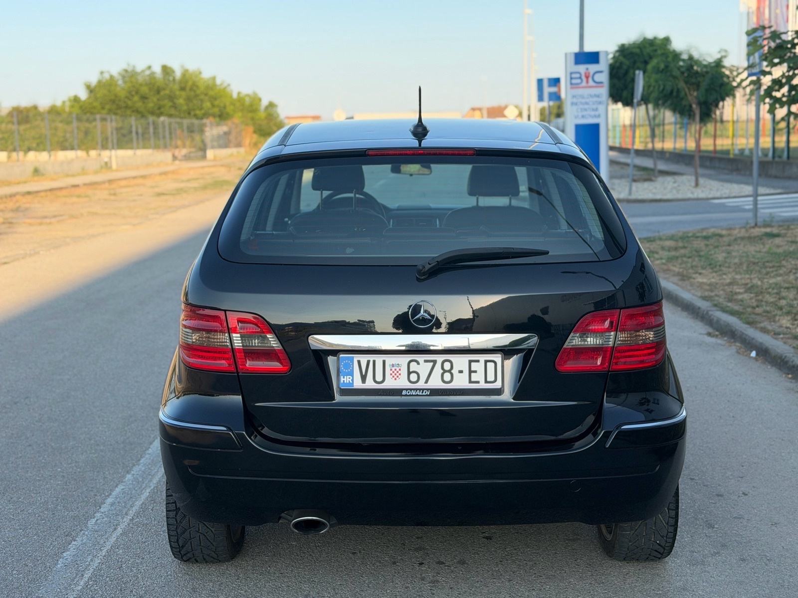 Mercedes-Benz B-klasa 180 CDI, fotografija 6
