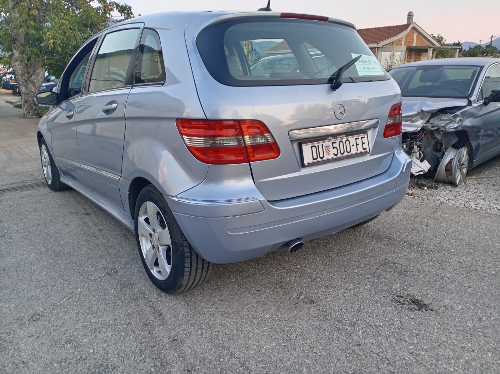 Mercedes-Benz B-klasa 180 CDI, fotografija 5