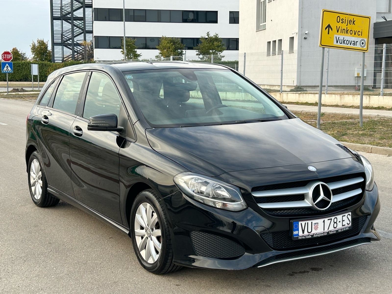 Mercedes-Benz B-klasa 180 d, pogled izvana - slika 1