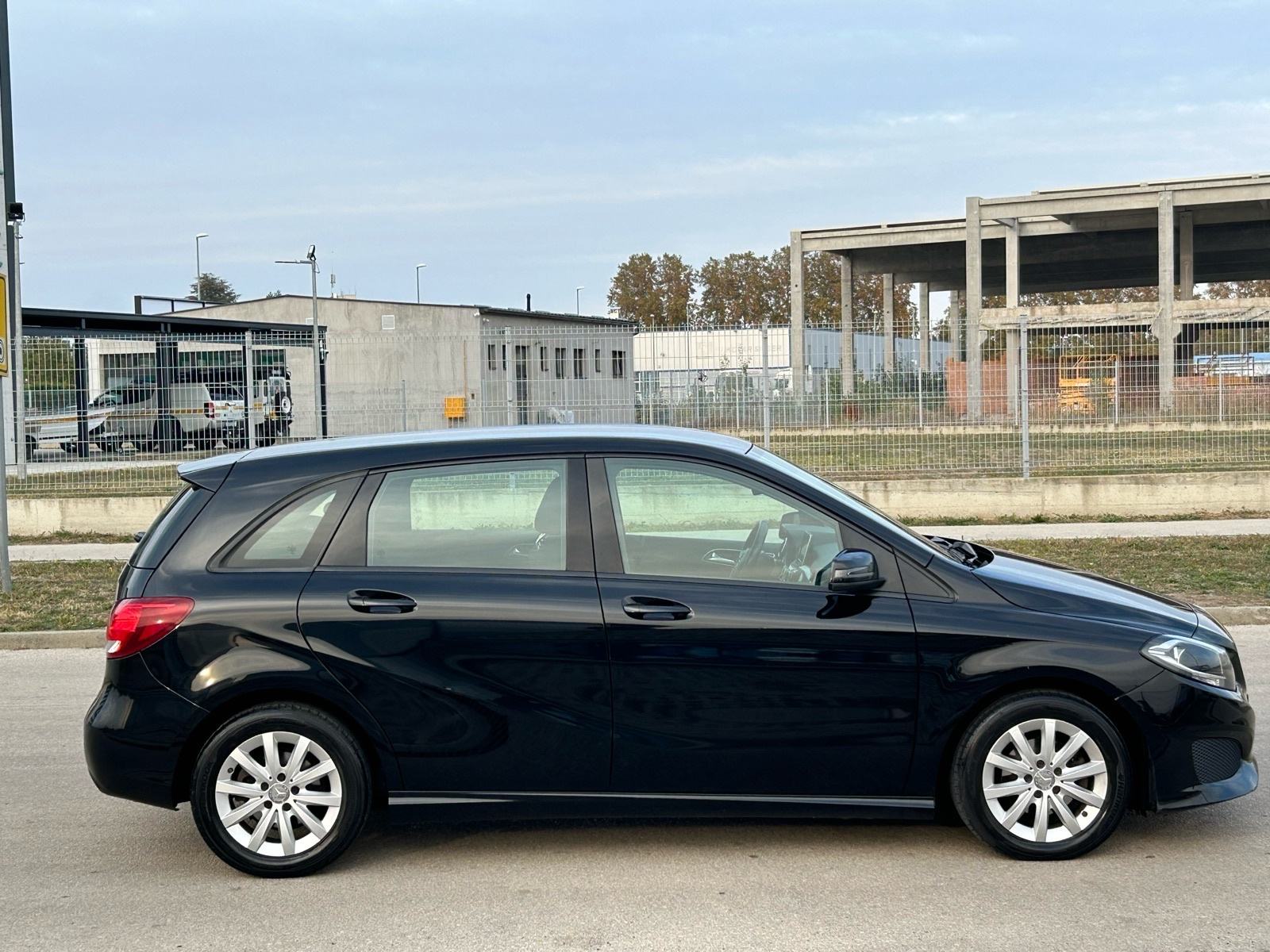 Mercedes-Benz B-klasa 180 d, pogled izvana - slika 5