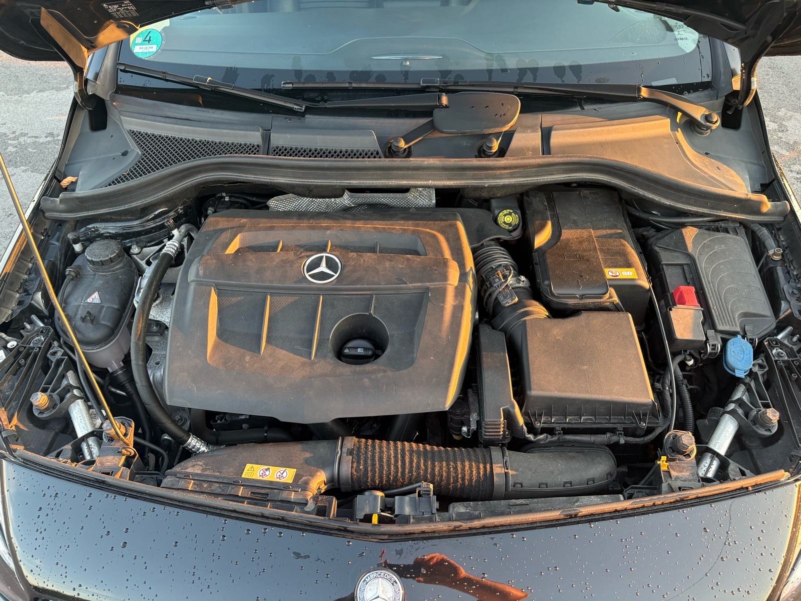 Mercedes-Benz B-klasa 180 d, fotografija 9