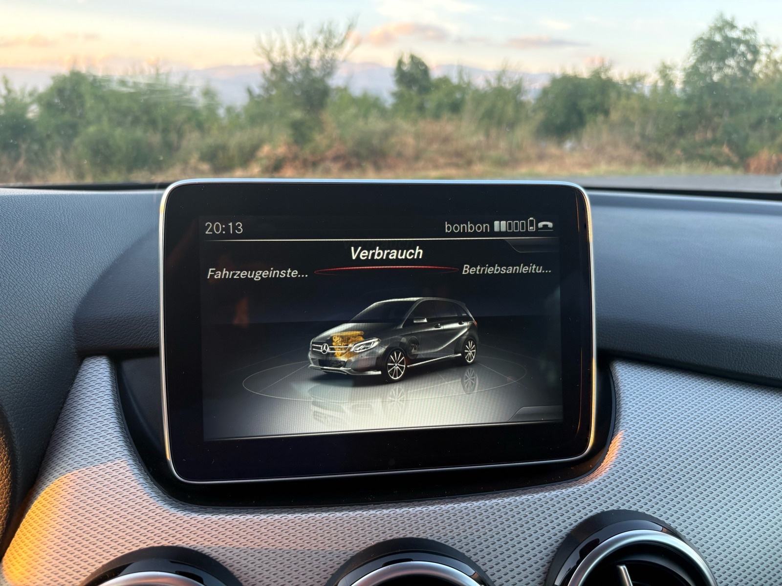Mercedes-Benz B-klasa 180 d, fotografija 10