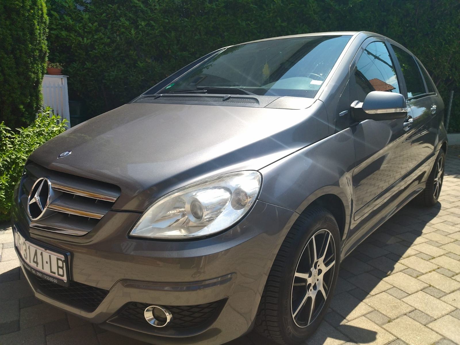 Mercedes-Benz B-klasa 180, fotografija 6