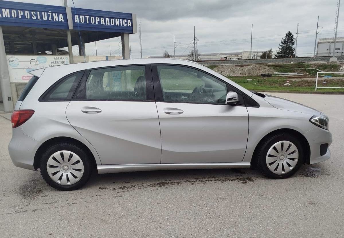 Mercedes-Benz B-klasa 200 CDI, fotografija 3