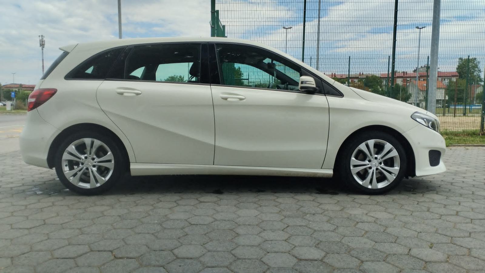 Mercedes-Benz B-klasa 200 CDI, fotografija 2