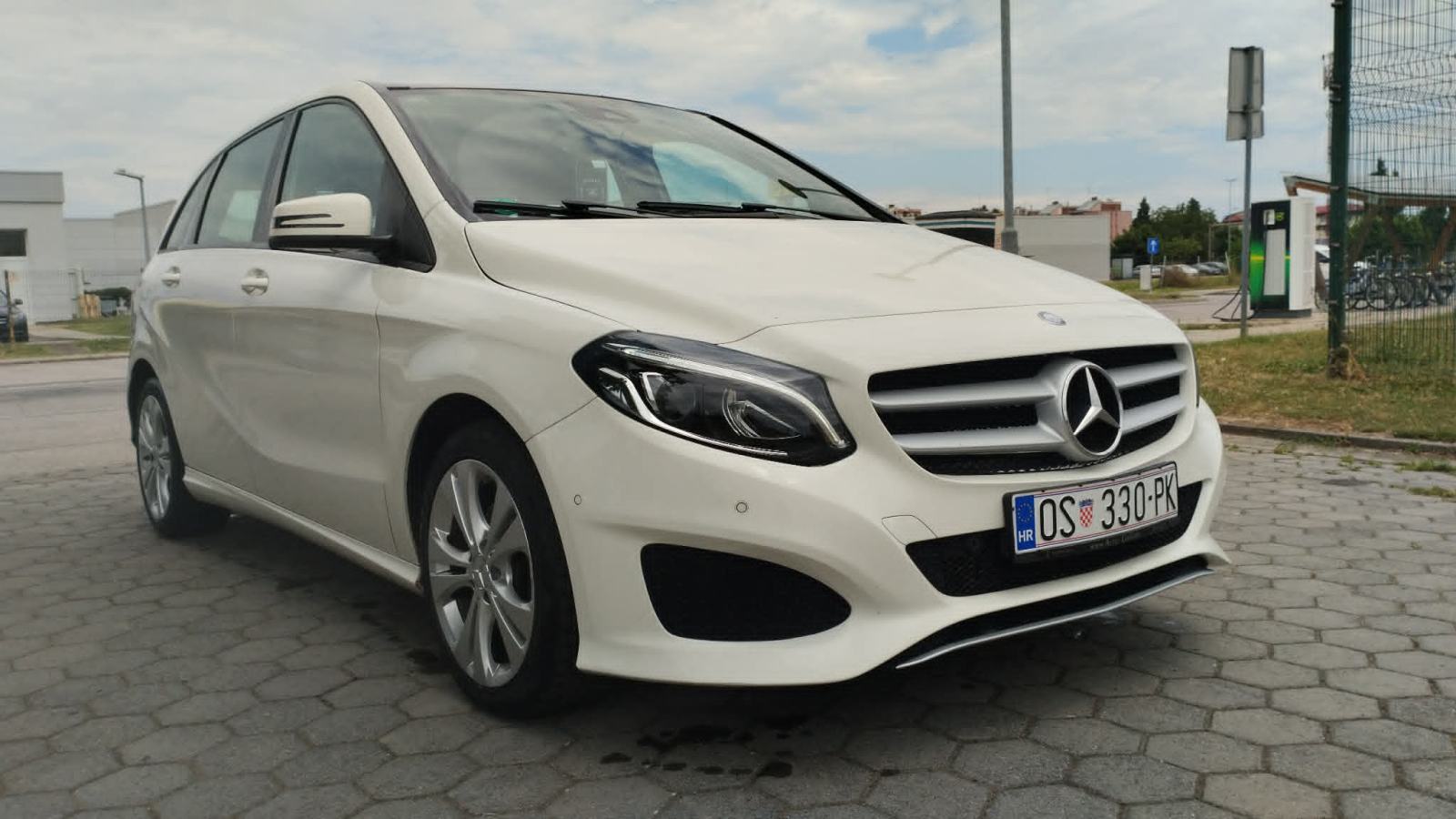 Mercedes-Benz B-klasa 200 CDI, fotografija 1