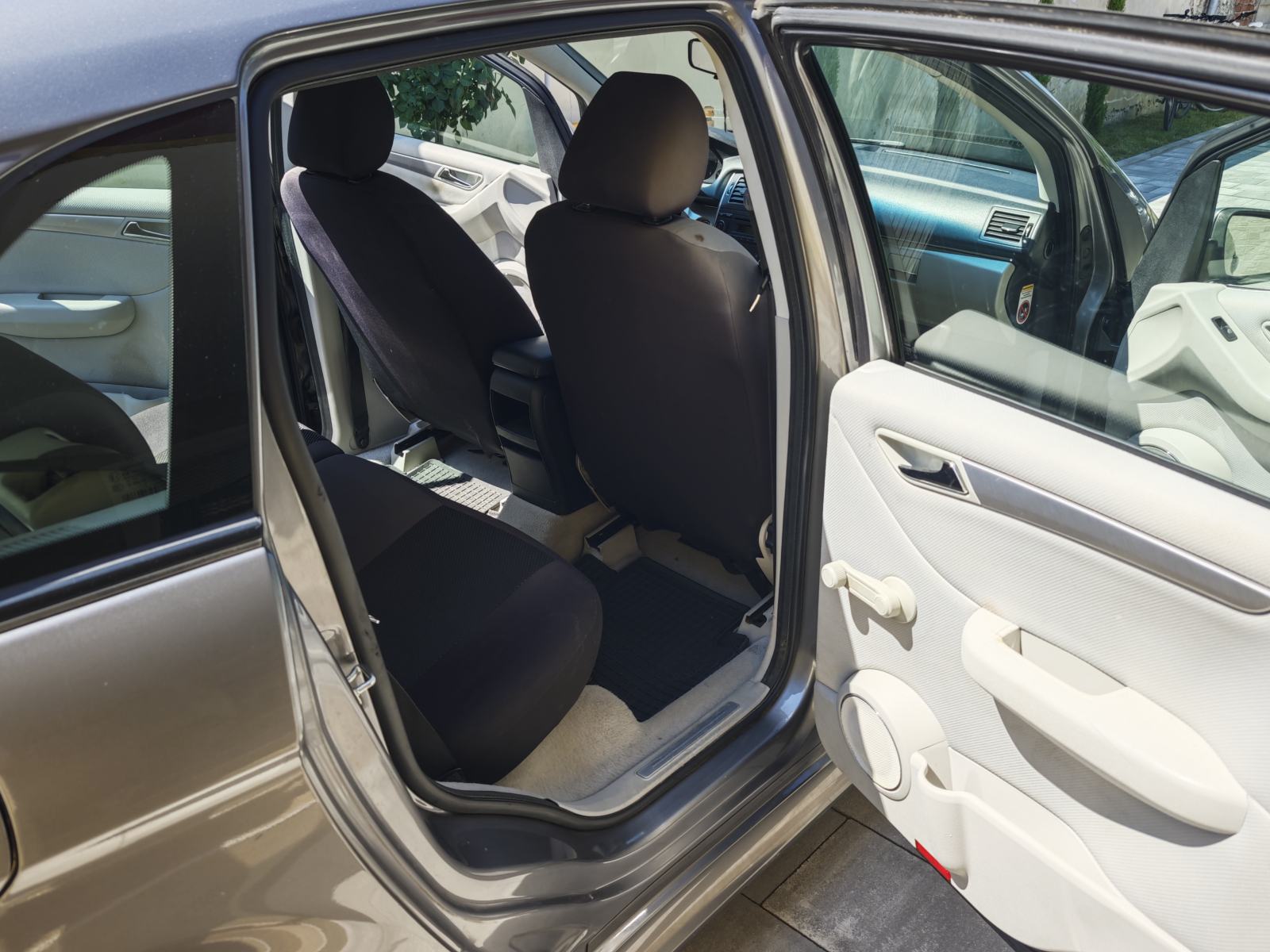 Mercedes-Benz B-klasa 200 CDI, fotografija 4
