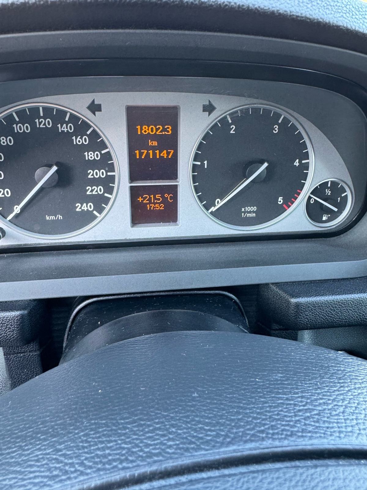Mercedes-Benz B-klasa 200 CDI, fotografija 12