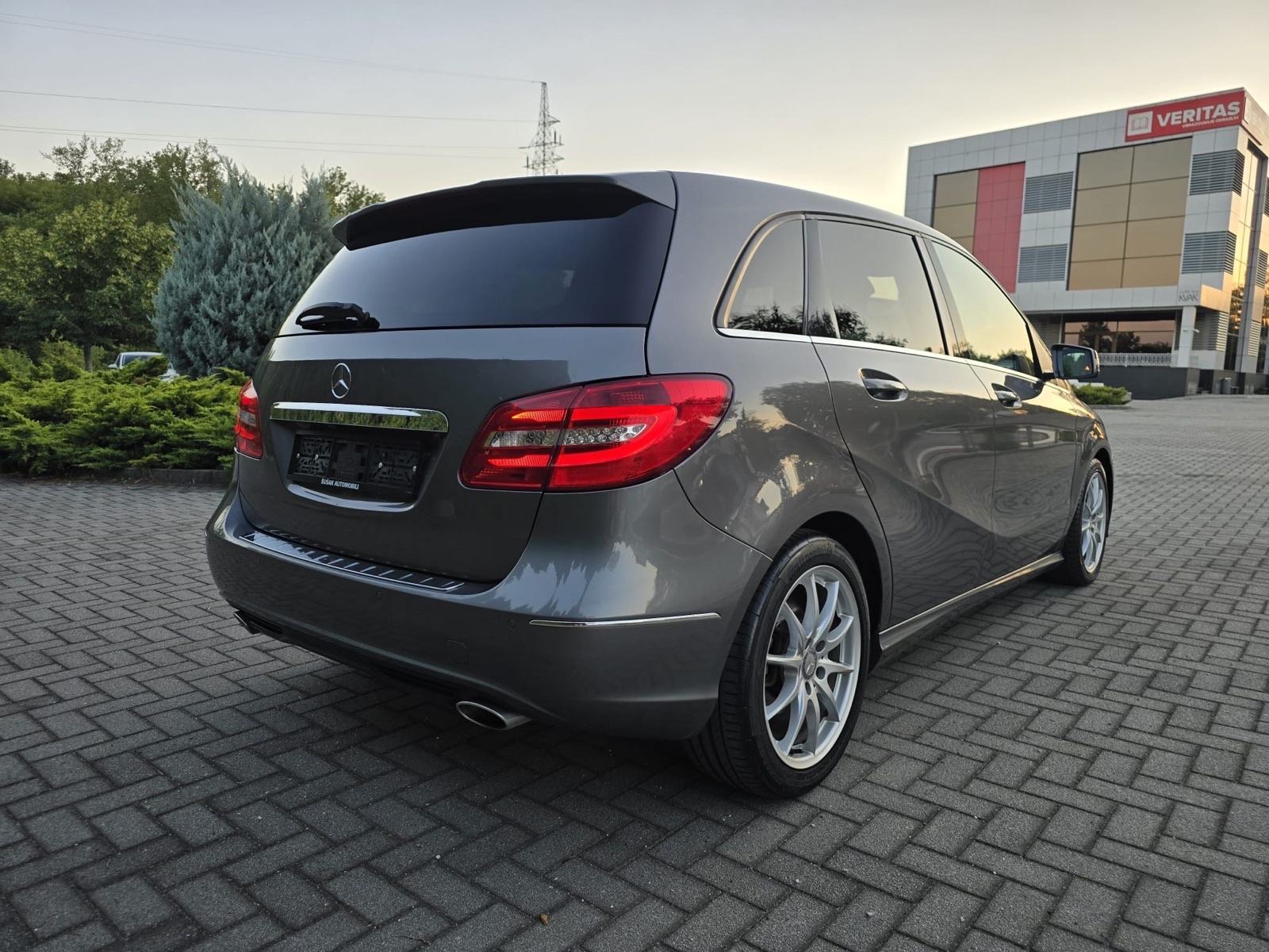 Mercedes-Benz B-klasa 200 CDI SPORT automatik, fotografija 8