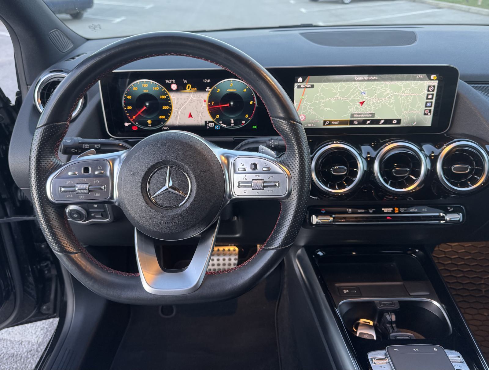 Mercedes-Benz B-klasa 200d AMG SPECIAL EDITION automatik,top stanje!!!, fotografija 15