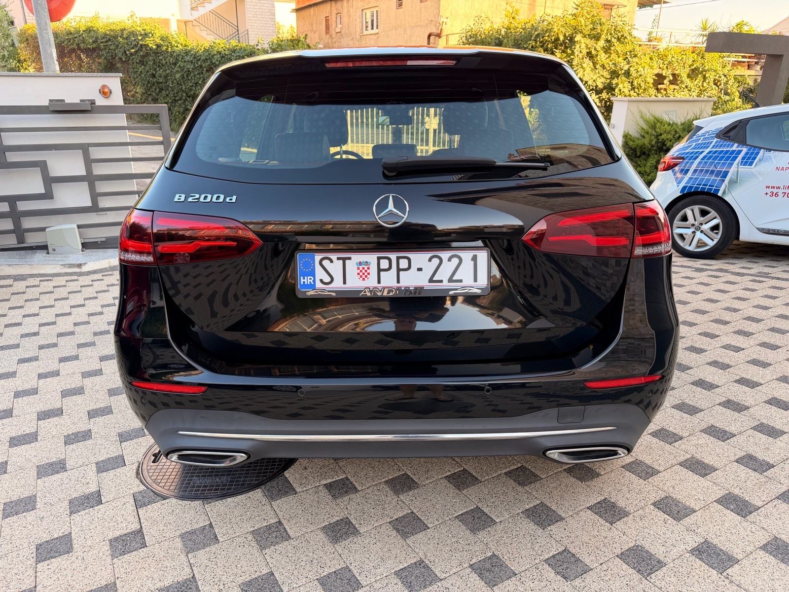 Mercedes-Benz B-klasa 200 d automatik, fotografija 6