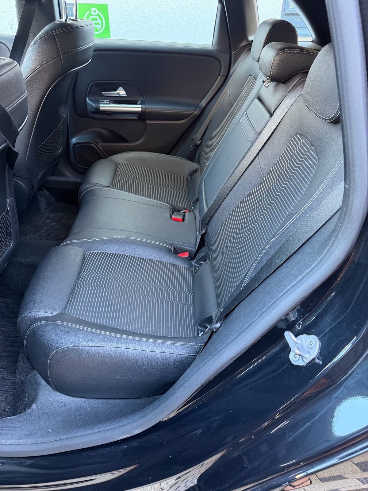 Mercedes-Benz B-klasa 200 d automatik, fotografija 12