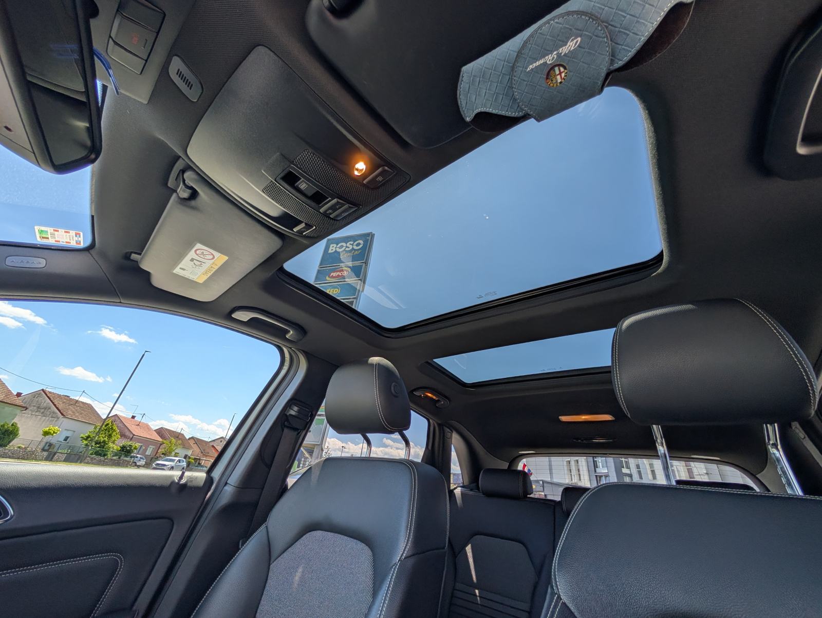 Mercedes-Benz B-klasa 200 d, fotografija 10