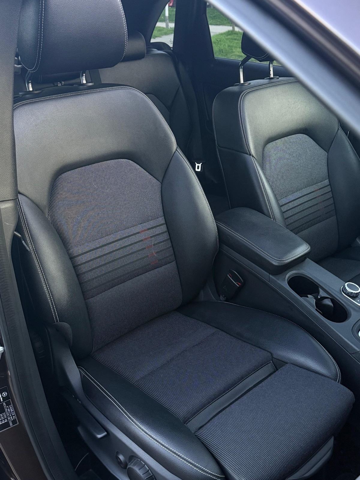 Mercedes-Benz B-klasa 220 4MATIC automatik, fotografija 10