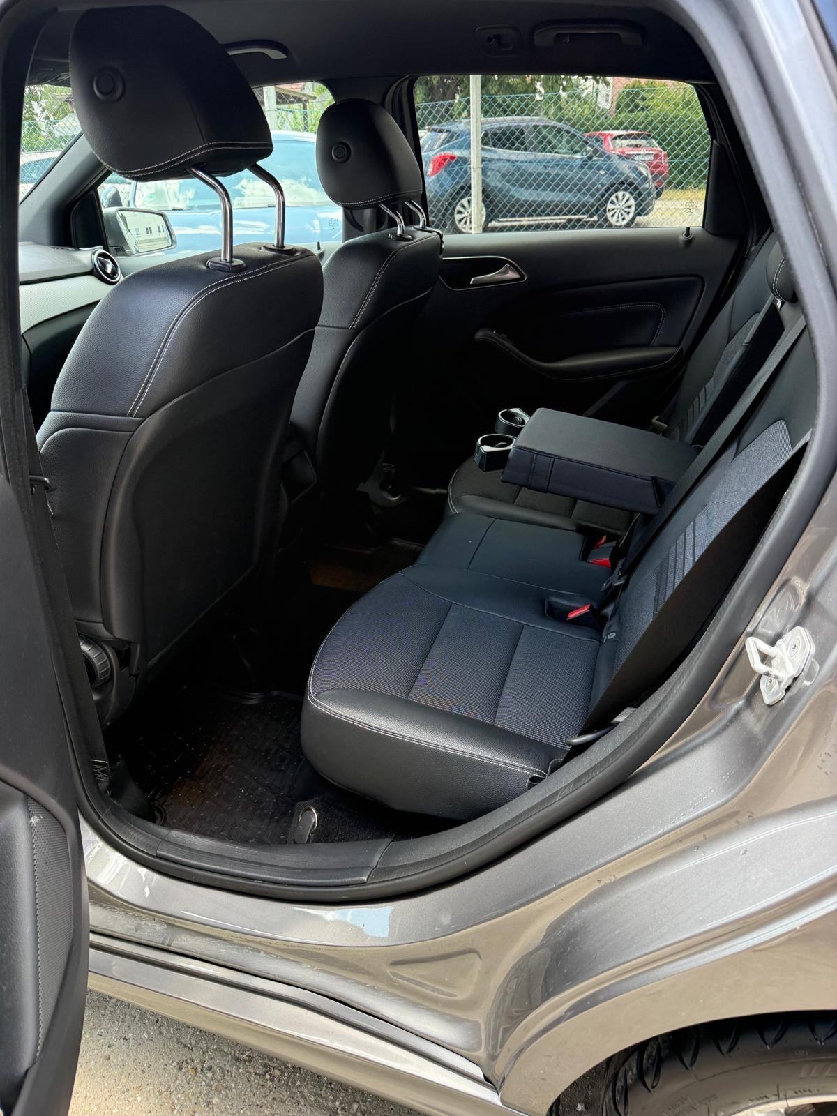Mercedes-Benz B-klasa 220 CDI automatik, fotografija 11