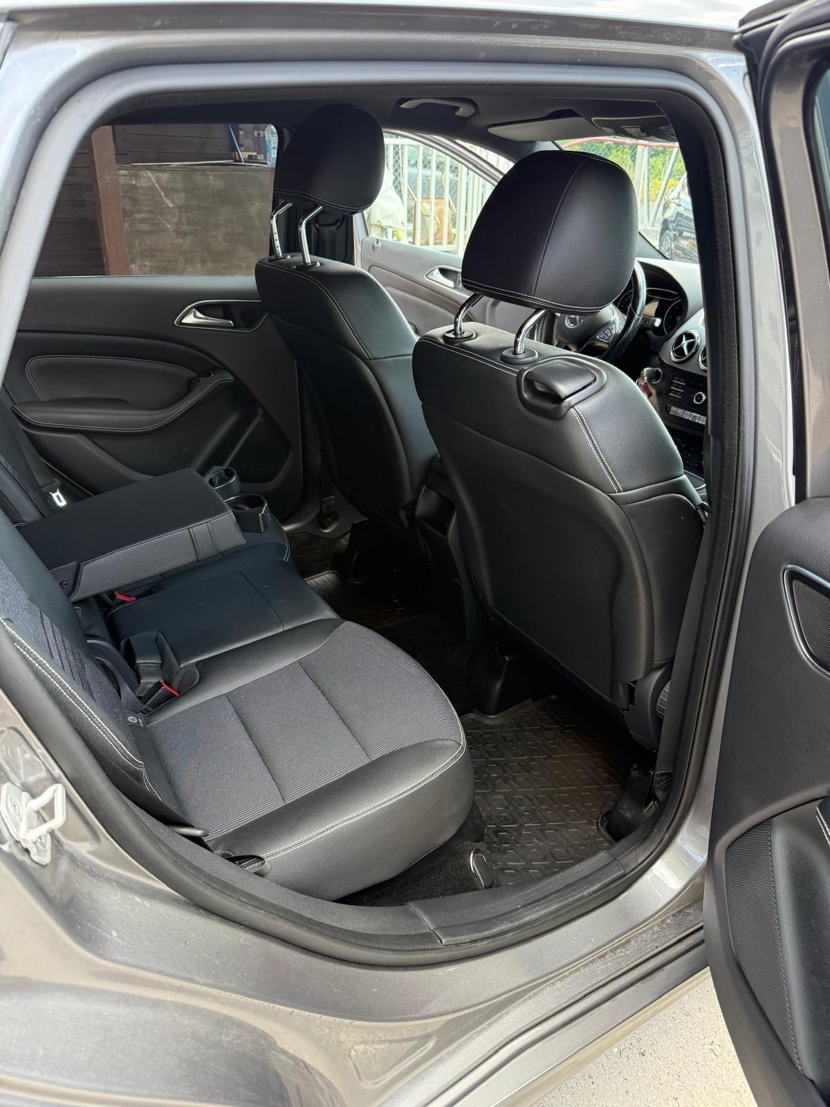 Mercedes-Benz B-klasa 220 CDI automatik, fotografija 12