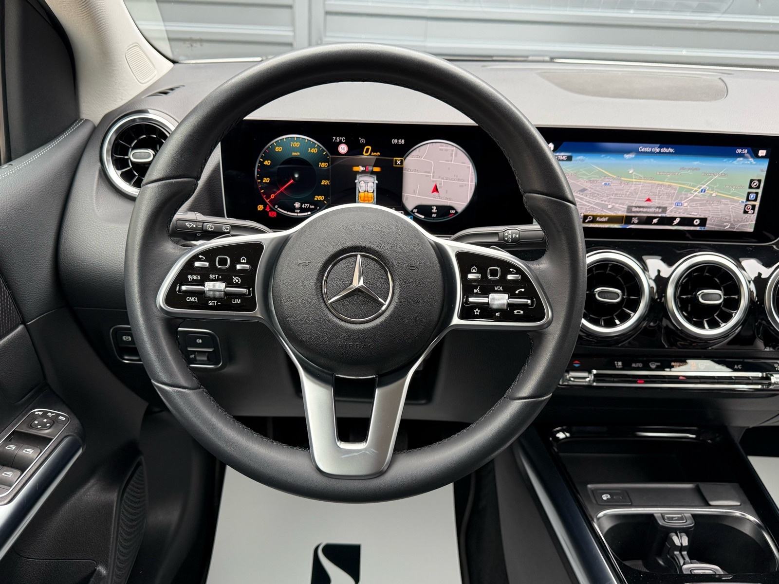 Mercedes-Benz B-klasa 220 d automatik, SAMO 62000km, fotografija 12