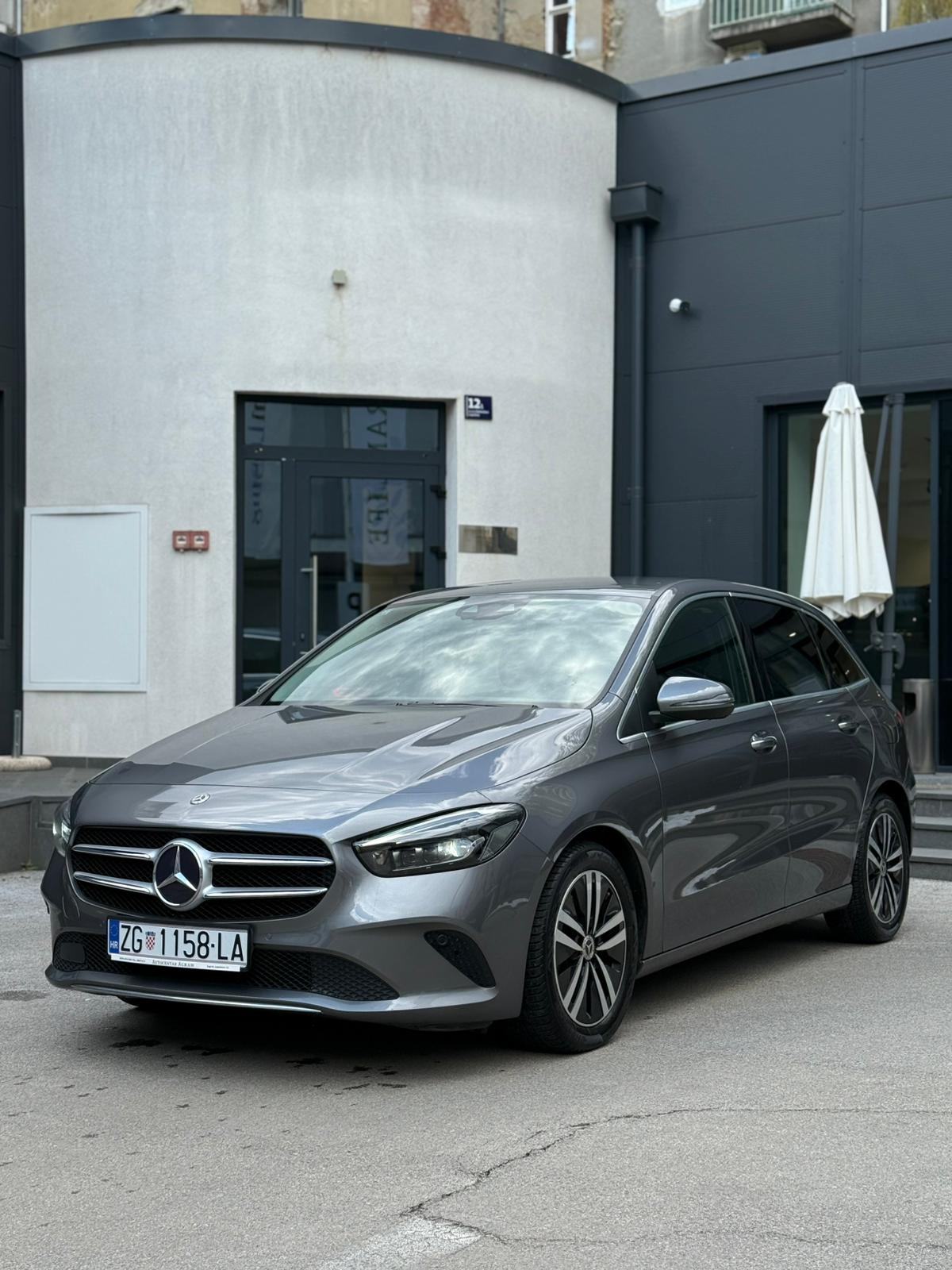 Mercedes-Benz B-klasa 220d AUTOMATIK, fotografija 5