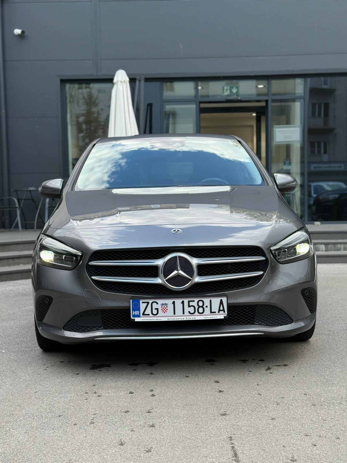 Mercedes-Benz B-klasa 220d AUTOMATIK, fotografija 2