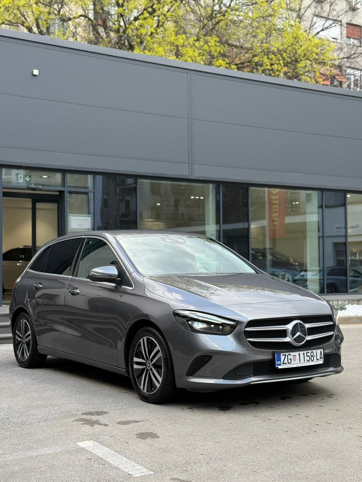 Mercedes-Benz B-klasa 220d AUTOMATIK, fotografija 3