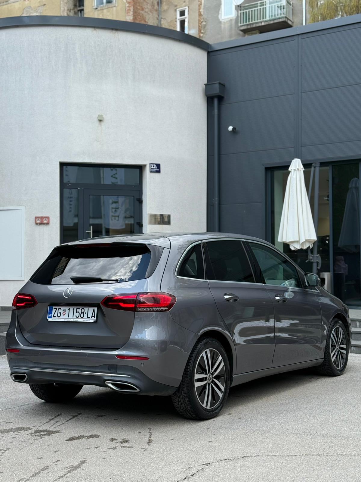 Mercedes-Benz B-klasa 220d AUTOMATIK, fotografija 6