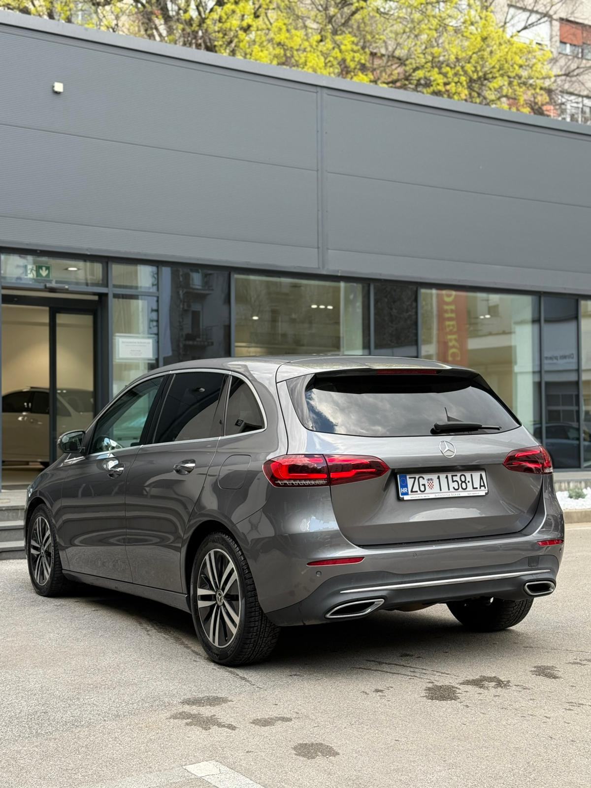 Mercedes-Benz B-klasa 220d AUTOMATIK, fotografija 7