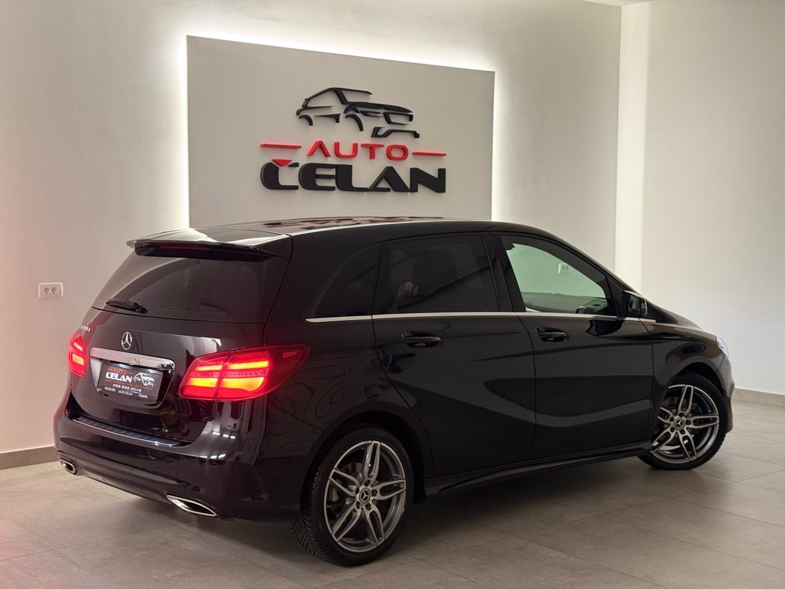 Mercedes-Benz B-klasa /////Amg Mod.2019⭐️Jamstvo⭐️Xenon~Keyless~Alu18~, fotografija 14