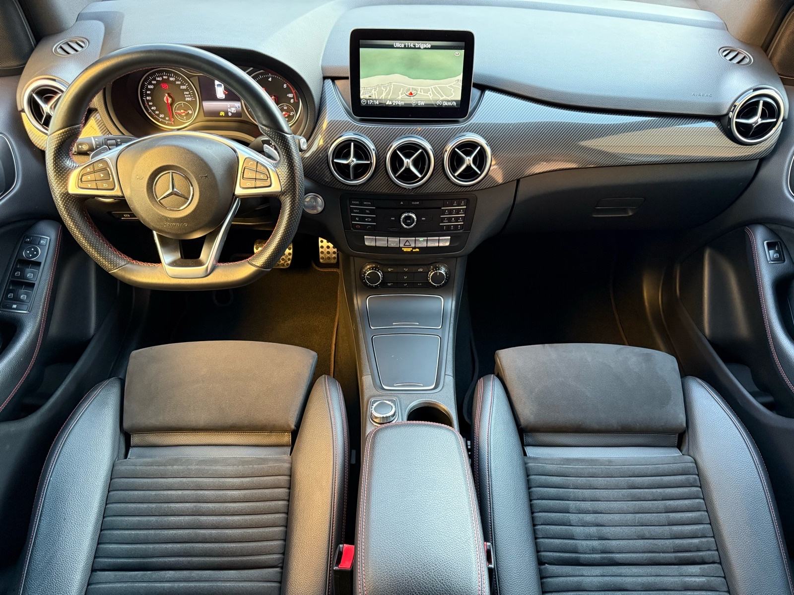 Mercedes-Benz B-klasa /////Amg Mod.2019⭐️Jamstvo⭐️Xenon~Keyless~Alu18~, fotografija 17