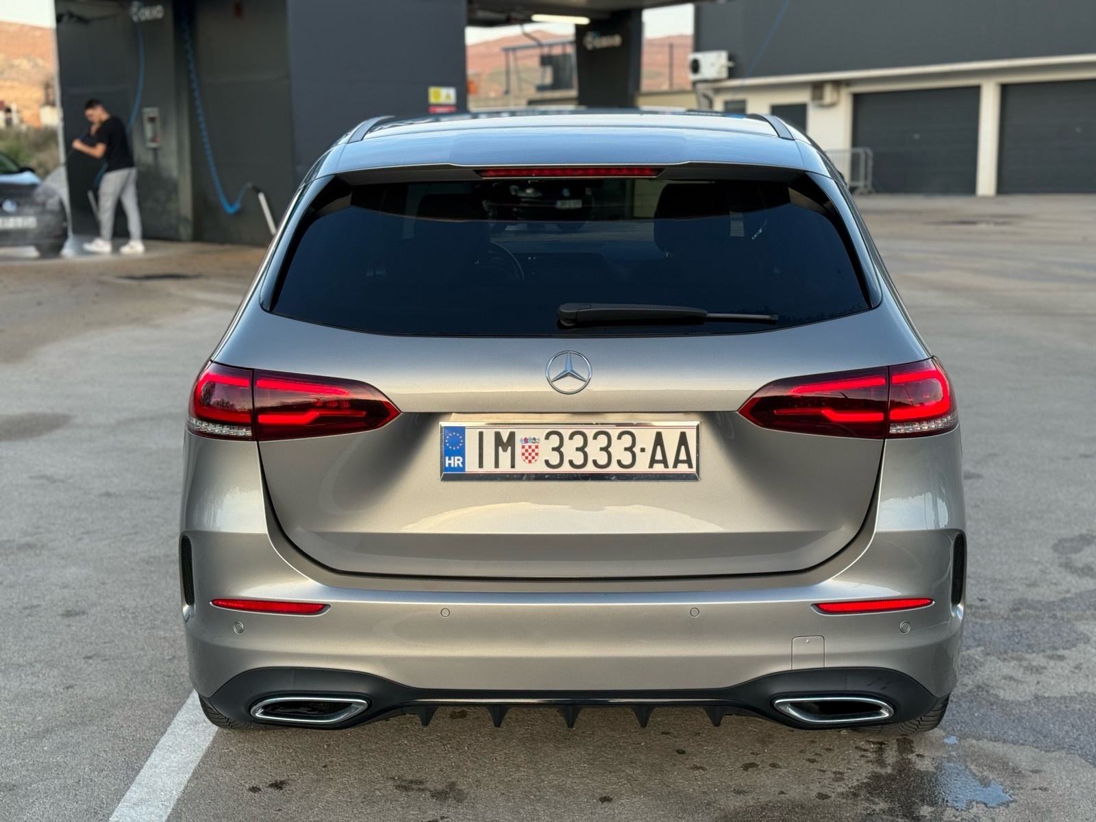 Mercedes-Benz B180d AMG automatik, fotografija 5
