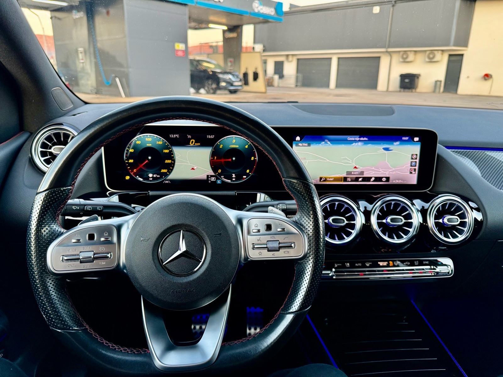 Mercedes-Benz B180d AMG automatik, fotografija 11