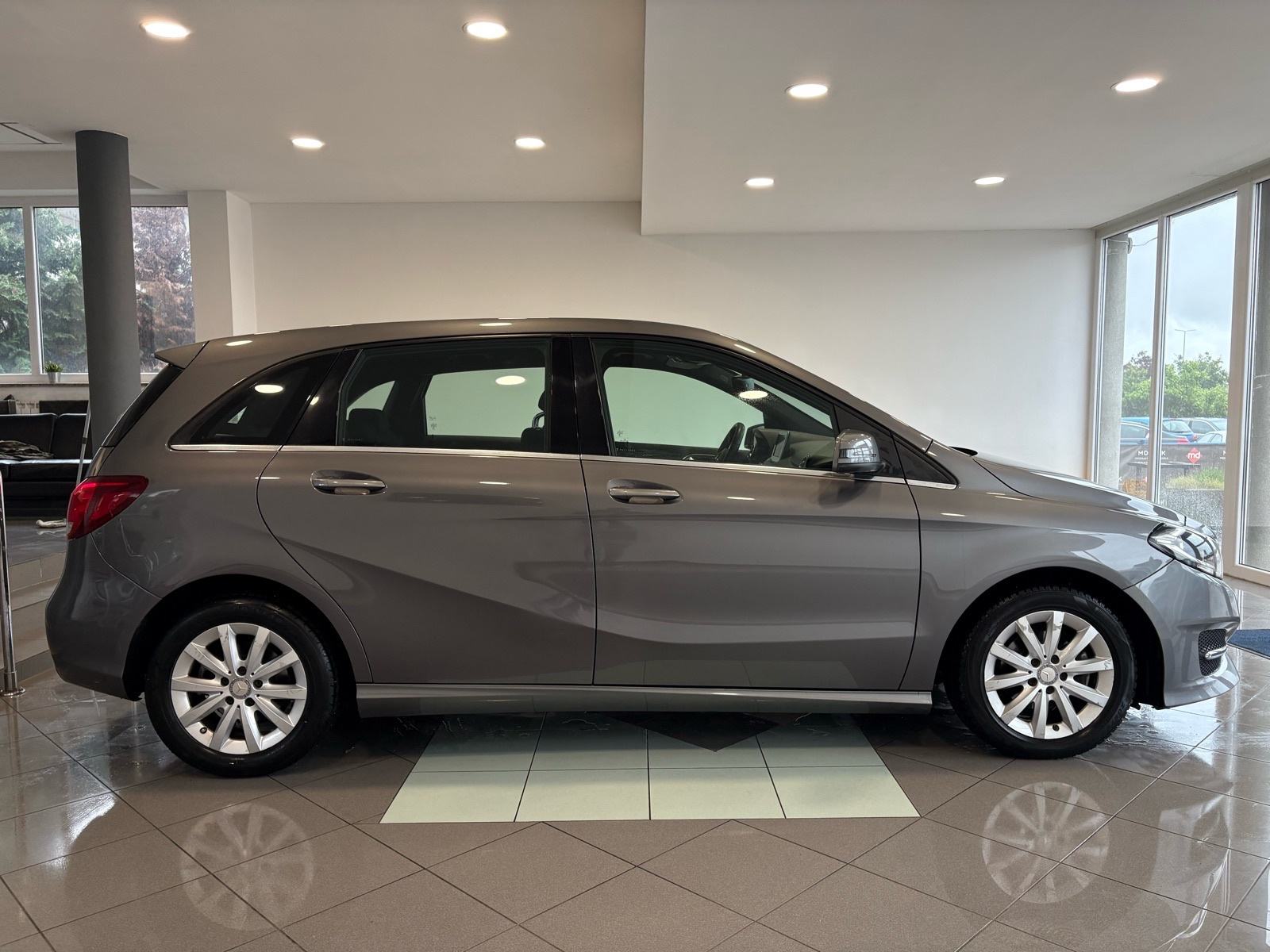 Mercedes-Benz B-klasa B 180 CDI, fotografija 7