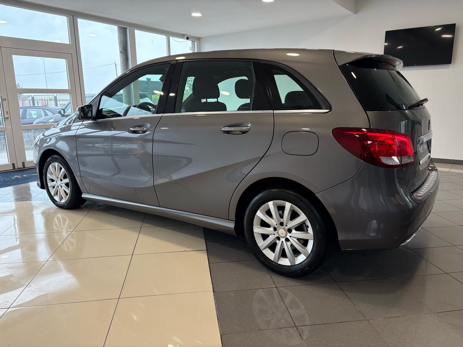Mercedes-Benz B-klasa B 180 CDI, fotografija 16