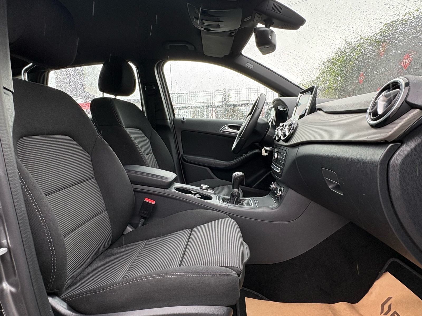 Mercedes-Benz B-klasa B 180 CDI, fotografija 20