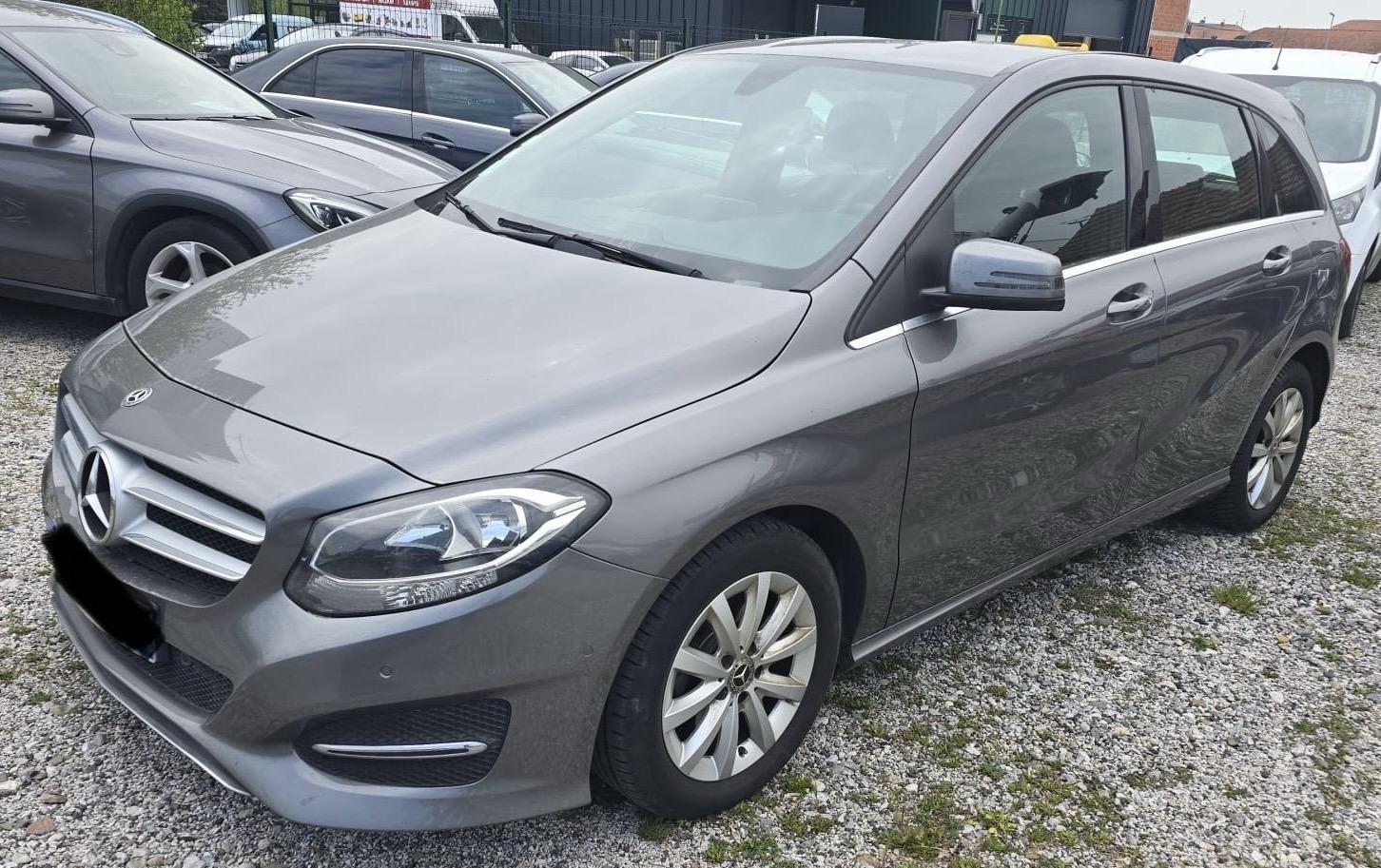 Mercedes-Benz B-klasa 180 diesel automatik, fotografija 4