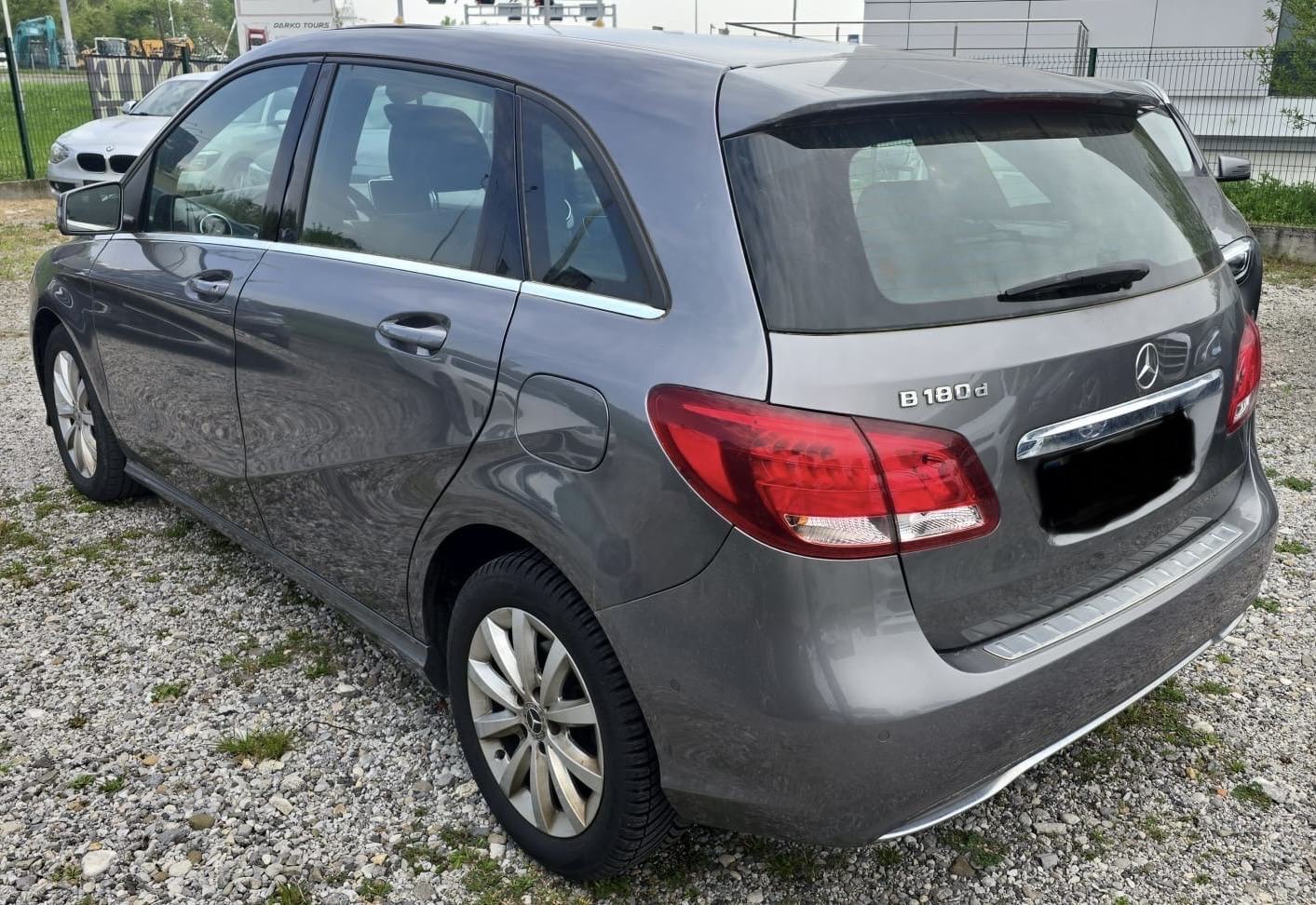 Mercedes-Benz B-klasa 180 diesel automatik, fotografija 2