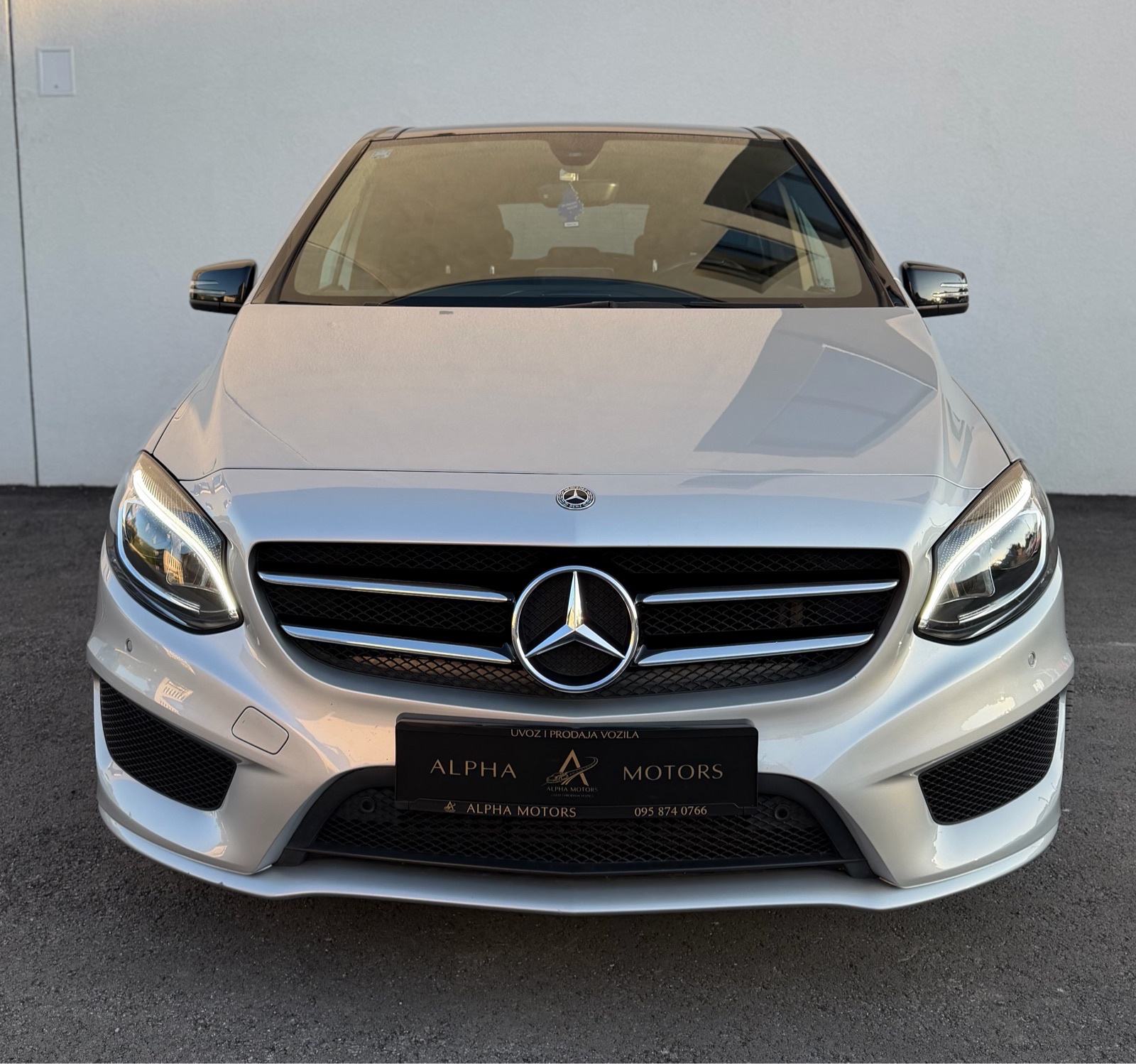MERCEDES- BENZ B KLASA 200 CDI AUTOMATIK/AMG/PANORAMA/SERVISNA, fotografija 2