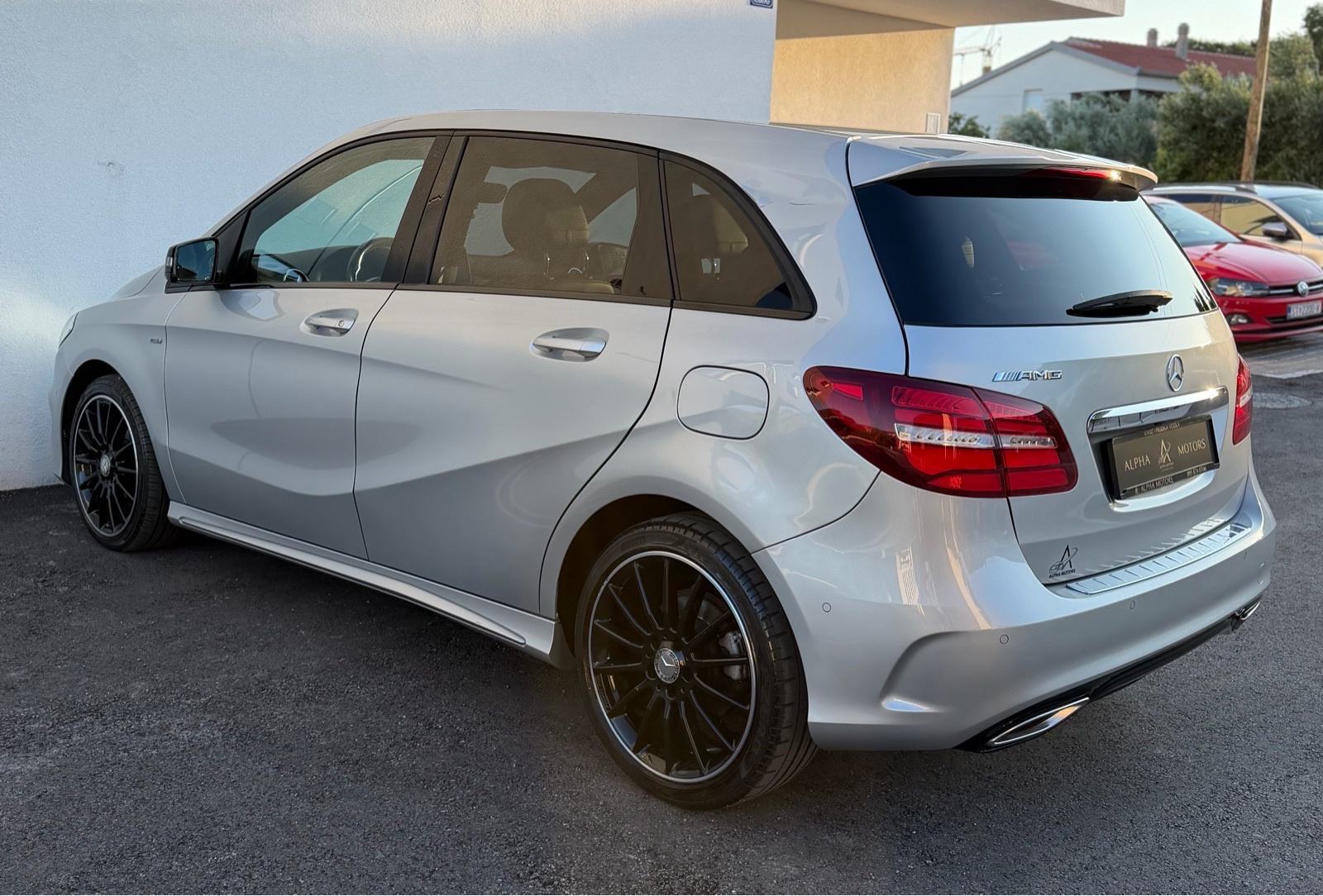 MERCEDES- BENZ B KLASA 200 CDI AUTOMATIK/AMG/PANORAMA/SERVISNA, fotografija 5