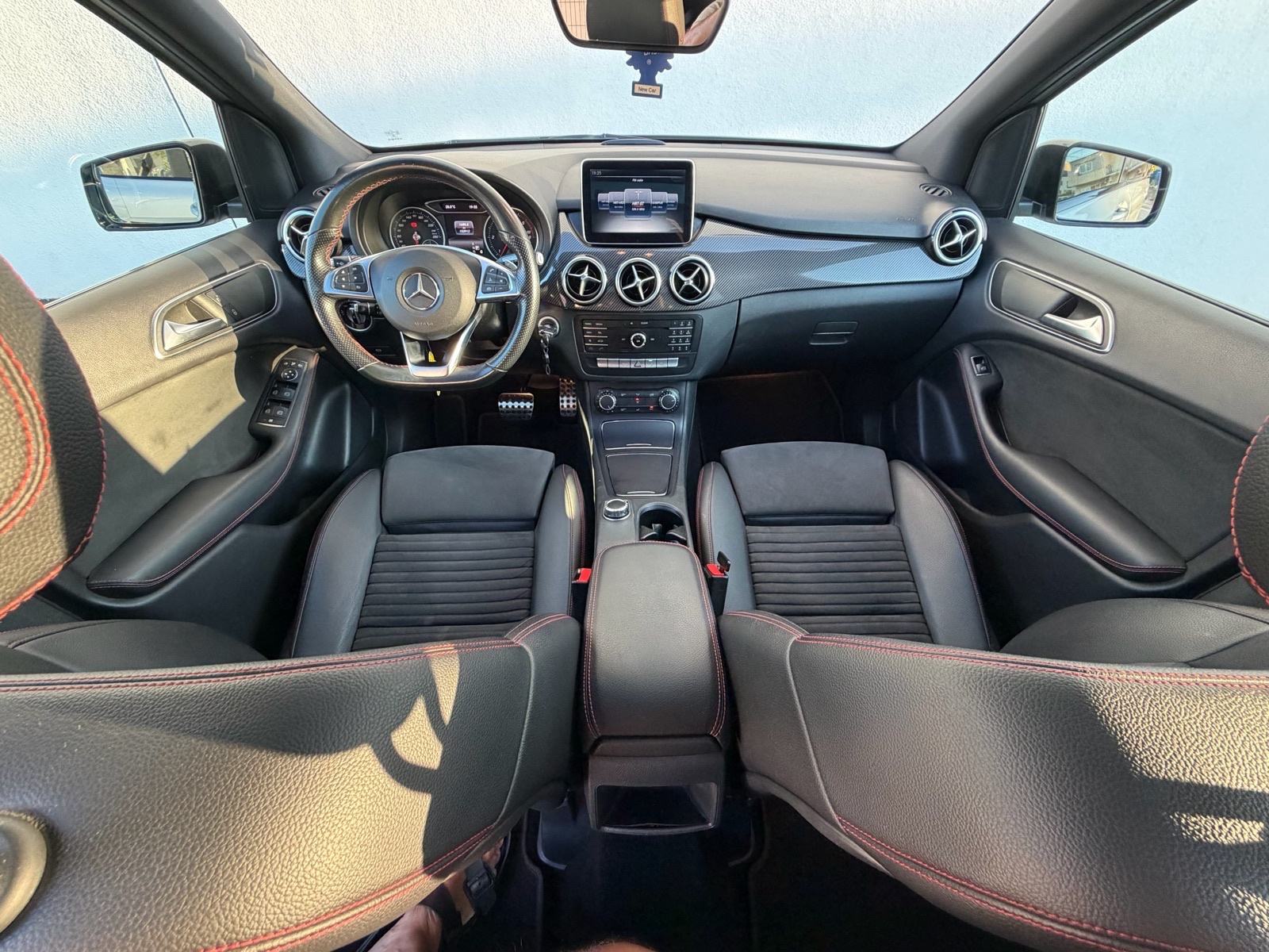 MERCEDES- BENZ B KLASA 200 CDI AUTOMATIK/AMG/PANORAMA/SERVISNA, fotografija 9