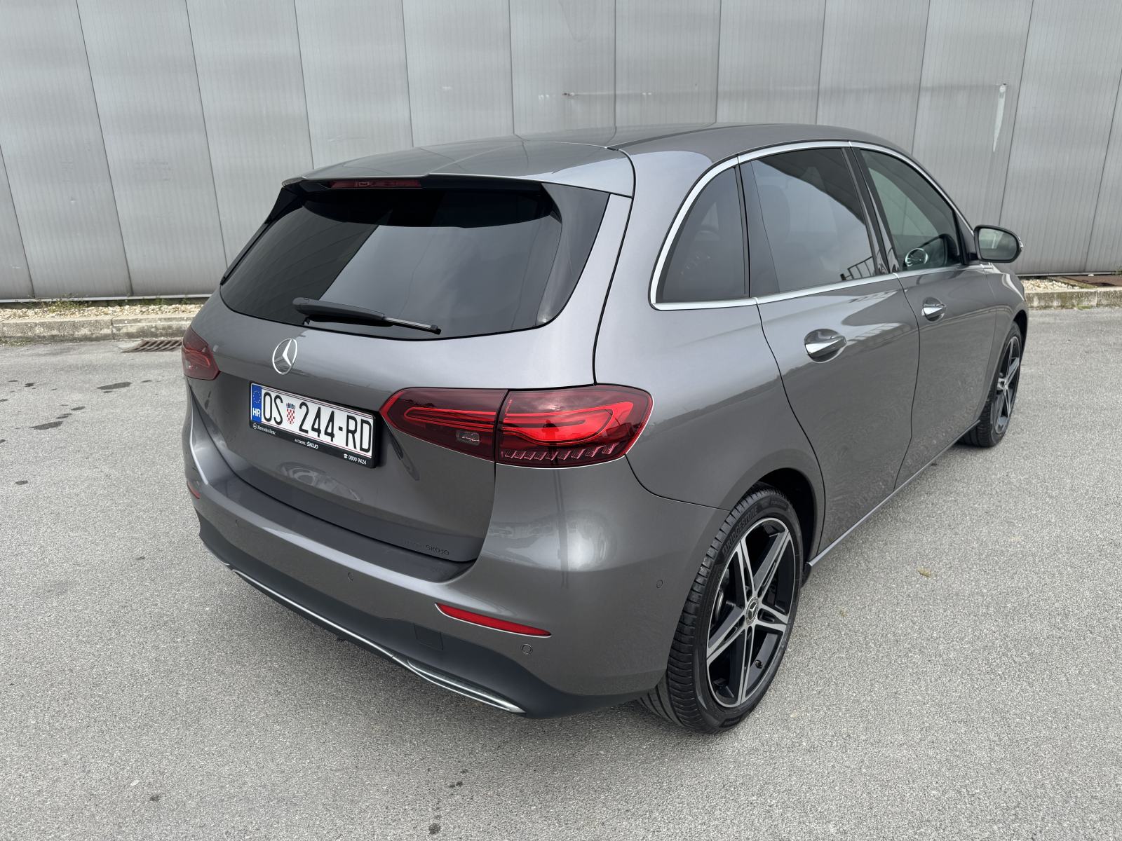 Mercedes-Benz B-klasa B 200 d Progresive, pogled izvana - slika 4