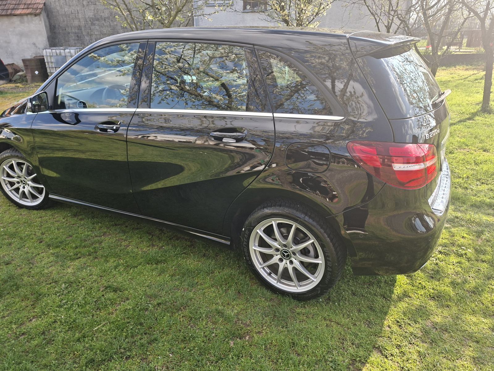 Mercedes-Benz B-klasa * 200d, fotografija 15