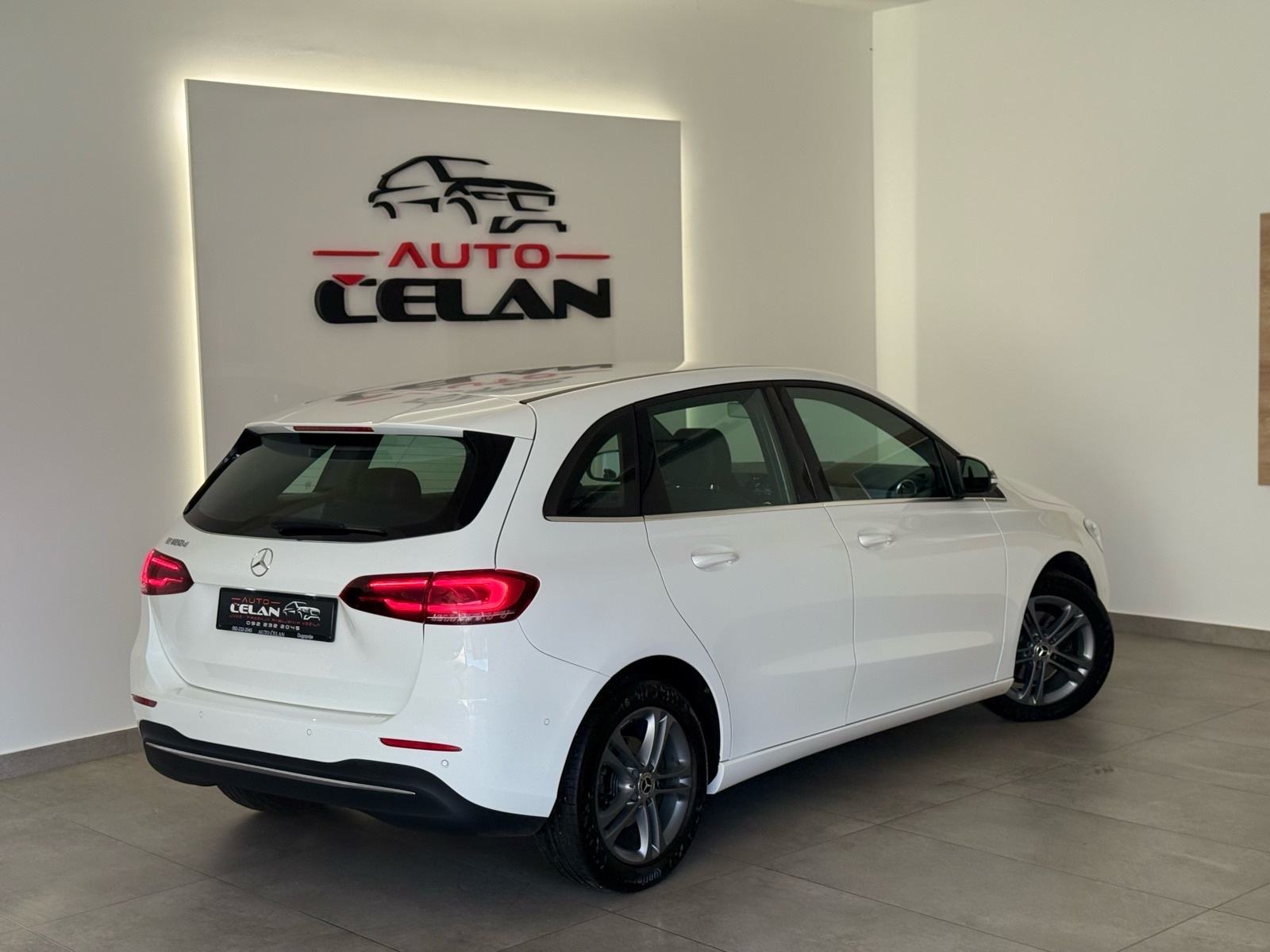 Mercedes-Benz B-klasa Mod.2020⭐️Jamstvo⭐️Led_Kamera_Nav.~Sport, fotografija 11
