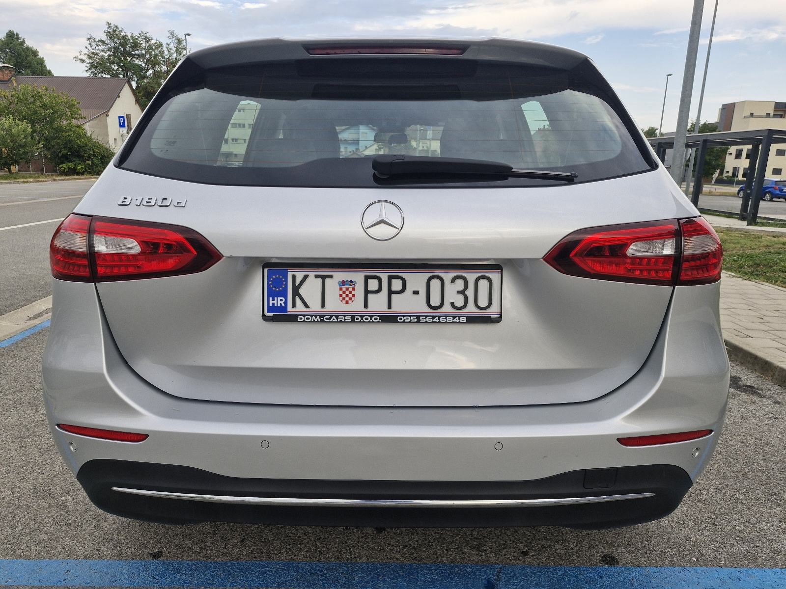 MERCEDES BENZ B180 AUTOMATIK, JAMSTVO 1.GOD, STYLE, TOP STANJE, fotografija 8