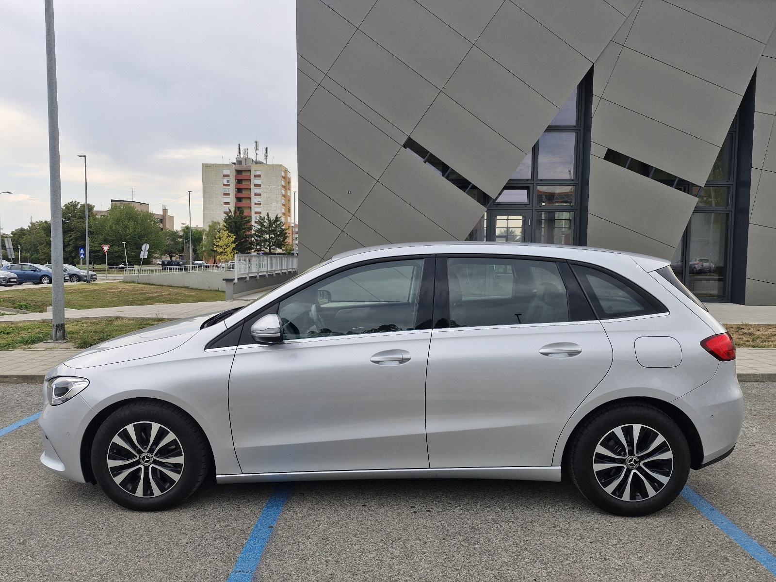 MERCEDES BENZ B180 AUTOMATIK, JAMSTVO 1.GOD, STYLE, TOP STANJE, fotografija 2