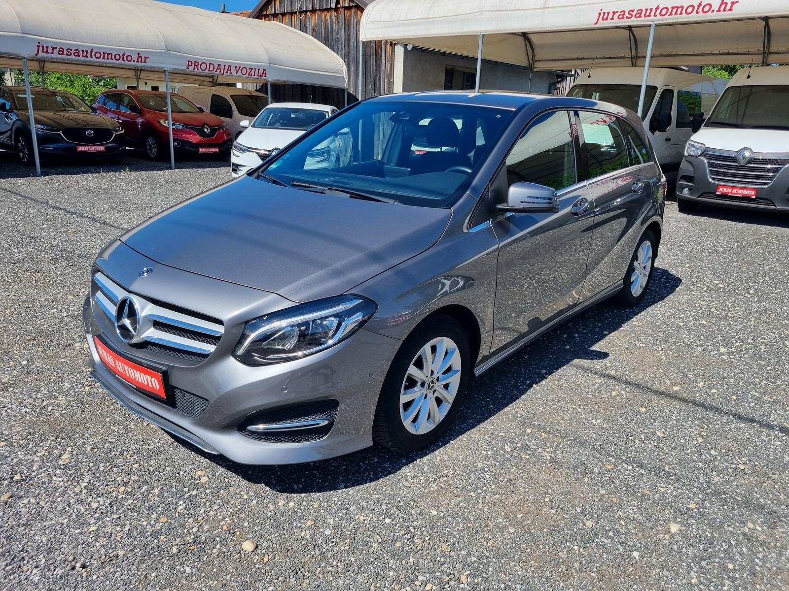 Mercedes-Benz B180, Style, BENZINAC, klima, tempomat, navy..., pogled izvana - slika 1