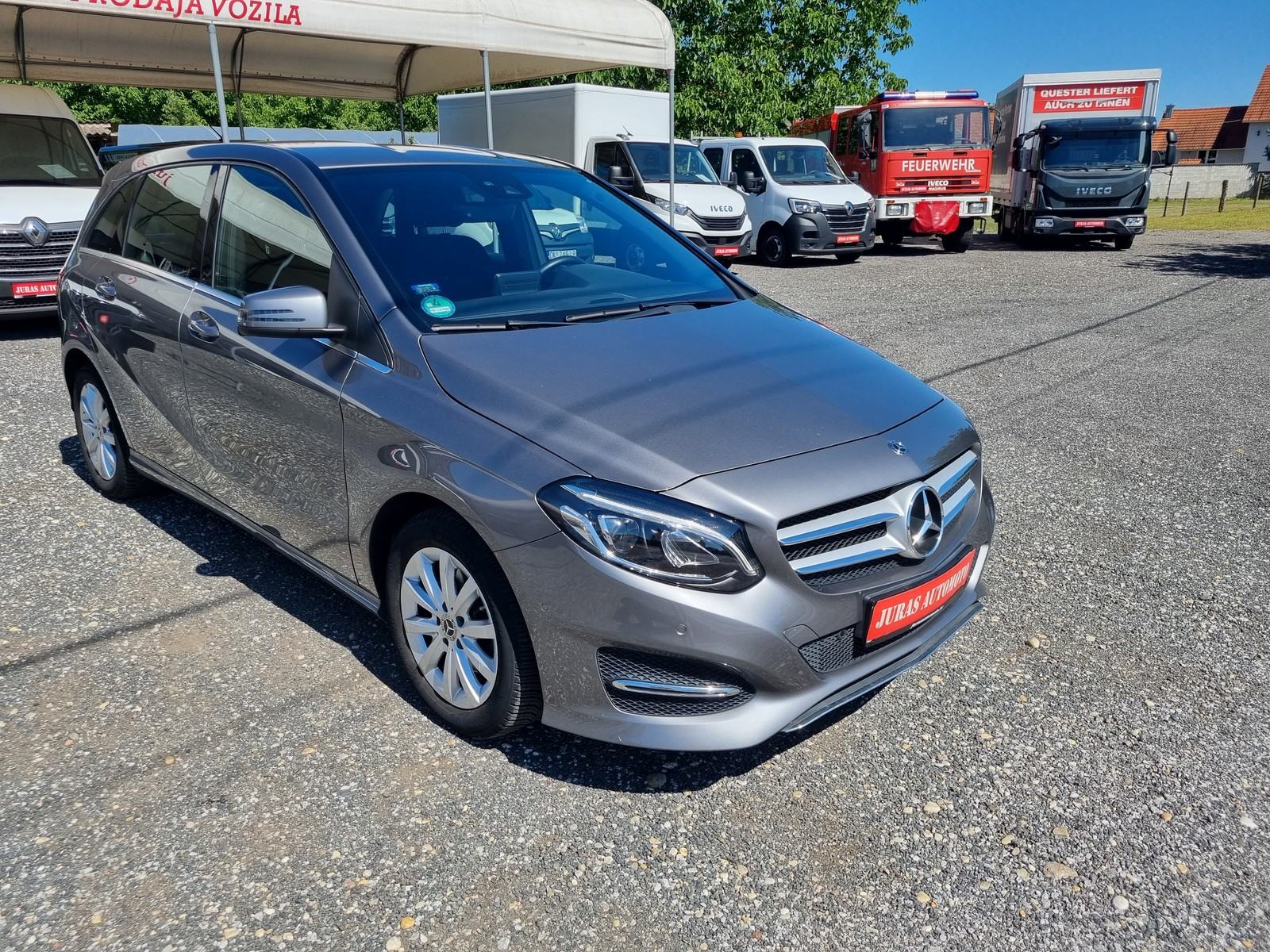Mercedes-Benz B180, Style, BENZINAC, klima, tempomat, navy..., pogled izvana - slika 2