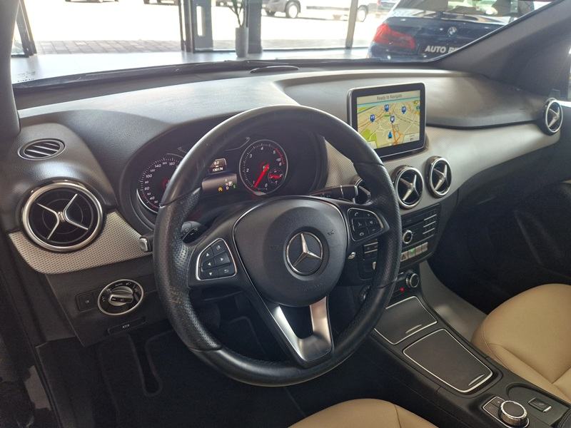 Mercedes-Benz B180d Urban automatik REG.DO 27/02/2027, fotografija 11