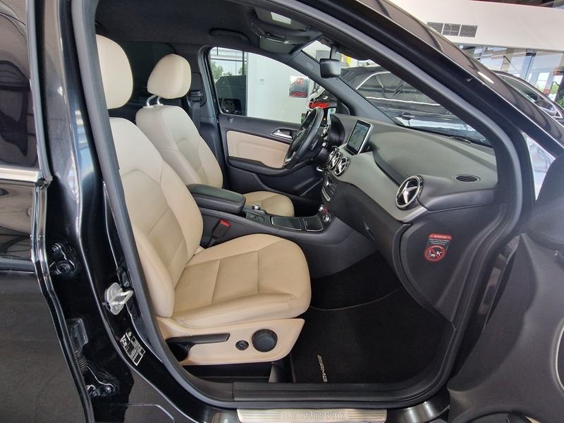 Mercedes-Benz B180d Urban automatik REG.DO 27/02/2027, fotografija 15