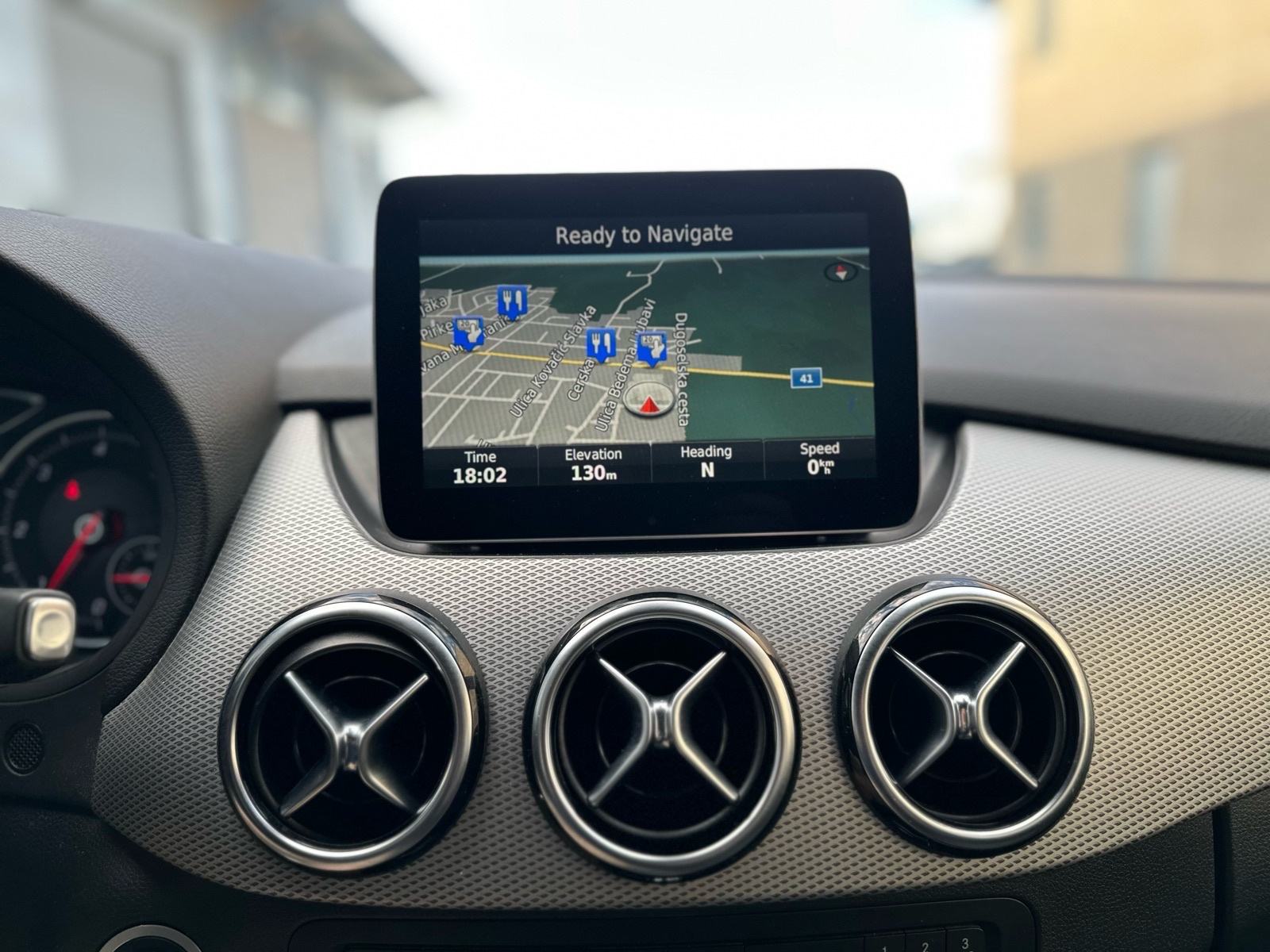 Mercedes Benz B200d Automatik, fotografija 15