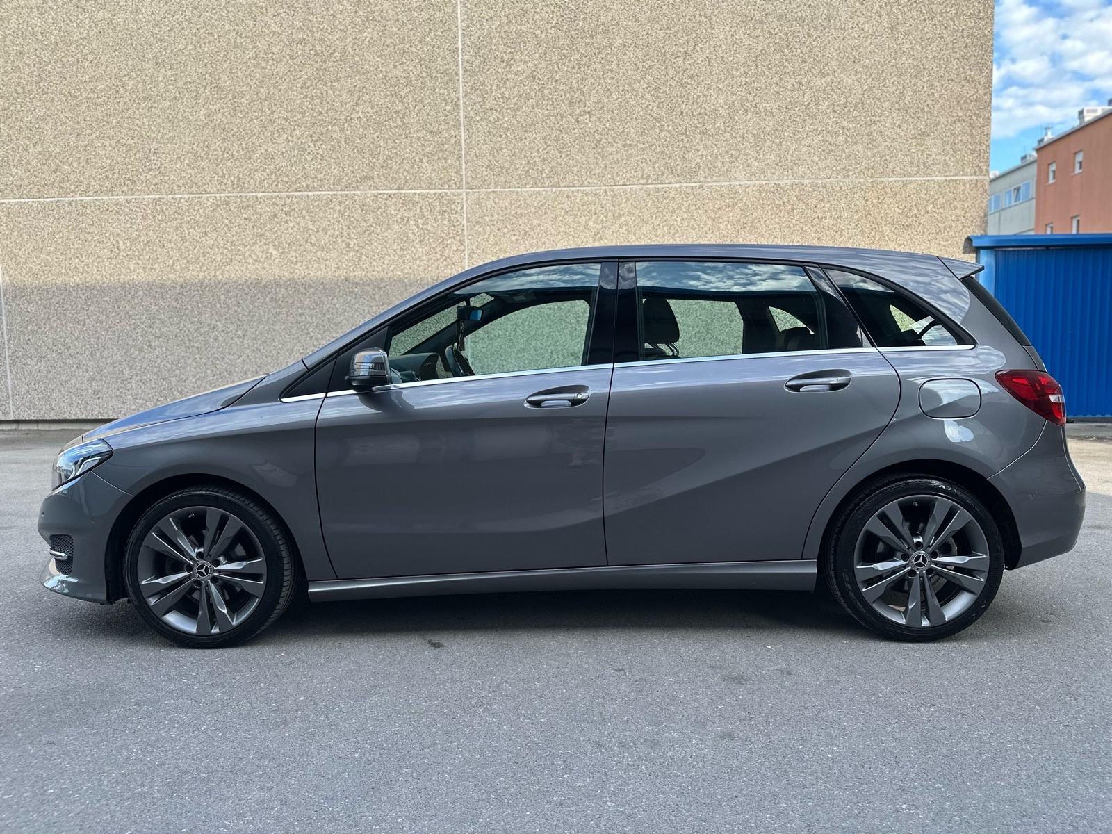 Mercedes Benz B200d Automatik, fotografija 8